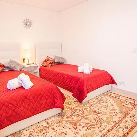 Santi * Aroeira (Setubal)